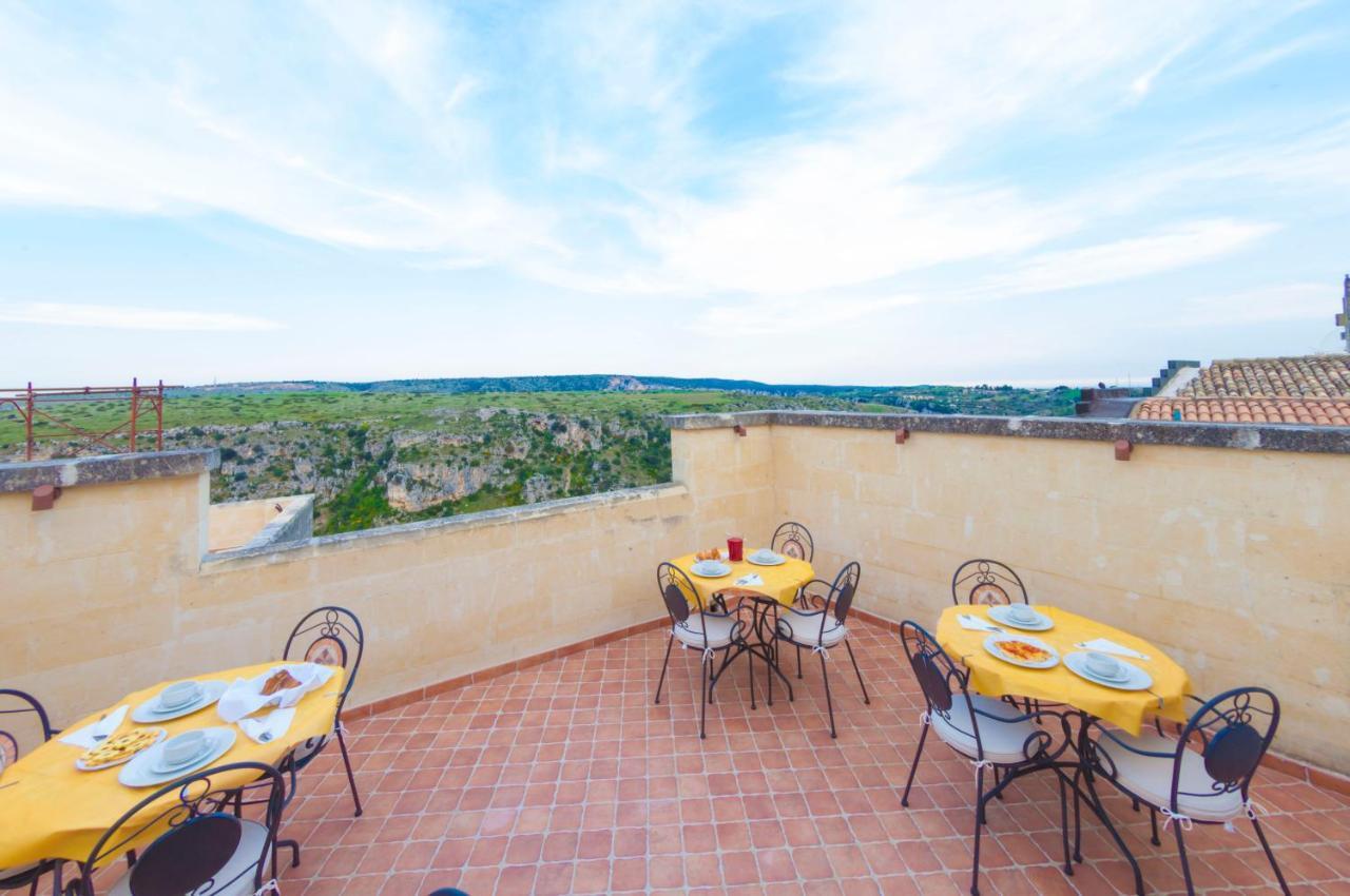 Отель Terrazza Santa Barbara Матера Экстерьер фото