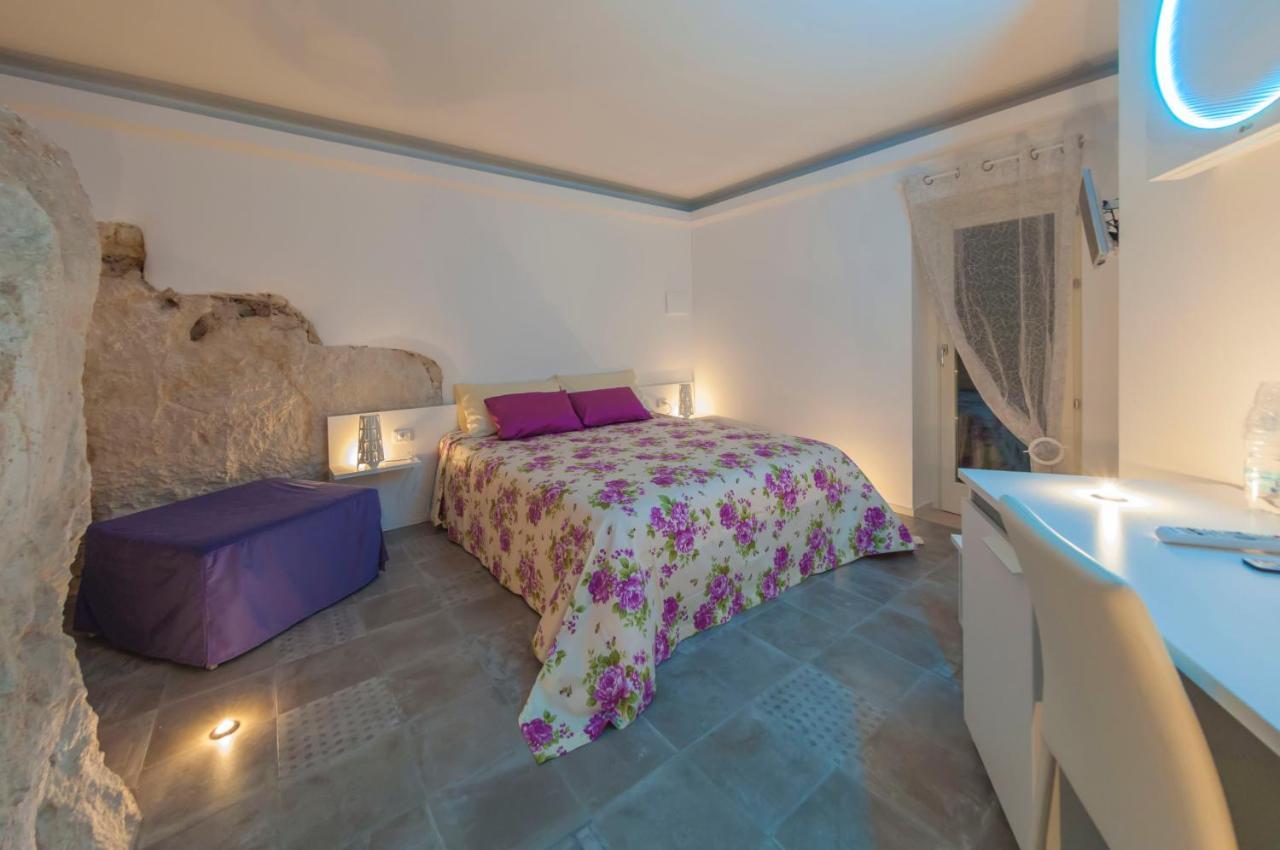 Отель Terrazza Santa Barbara Матера Экстерьер фото
